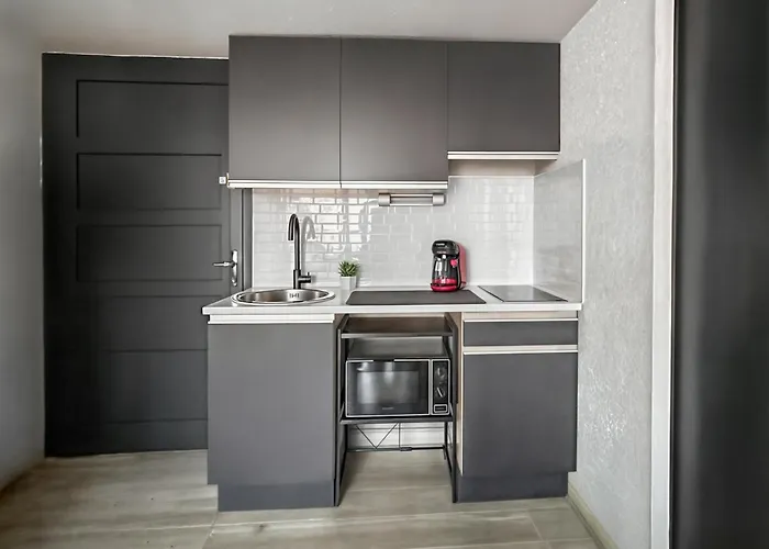 T2 Lumineux & Paisible A Quelques Pas Du Sable Fin Lägenhet